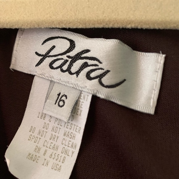 Beautiful sleeveless full length dress with long sleeve jacket. Never worn. - Picture 2 of 6